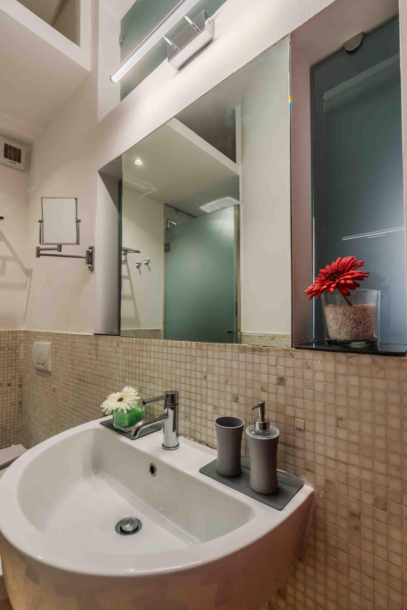 Loft Elegante In Centro Milano In Zona Signorile - Davanti Alla Metro Eksteriør bilde